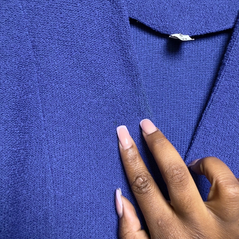 St. John Women Blazer 6 Blue Knit Gold Button V-Neck Long Sleeve Jacket Gold - Picture 7 of 8
